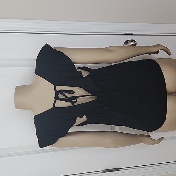 Top - Picture 2 of 2